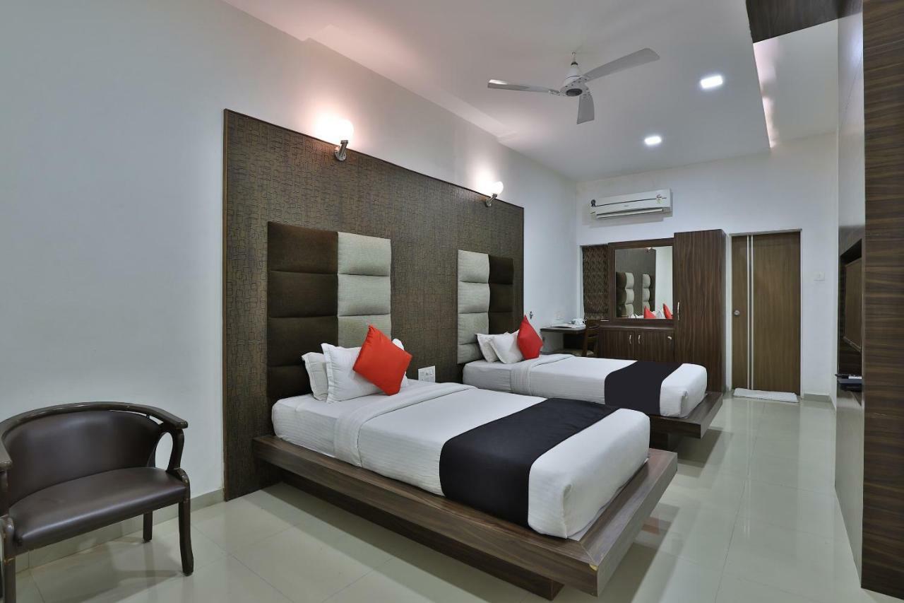 Banyan Paradise Resort Vadodara Dış mekan fotoğraf