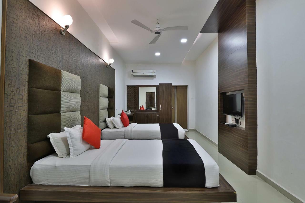 Banyan Paradise Resort Vadodara Dış mekan fotoğraf