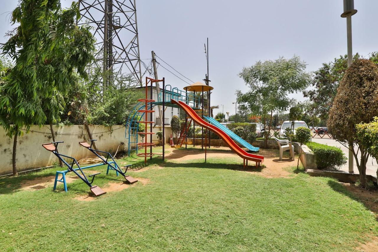 Banyan Paradise Resort Vadodara Dış mekan fotoğraf